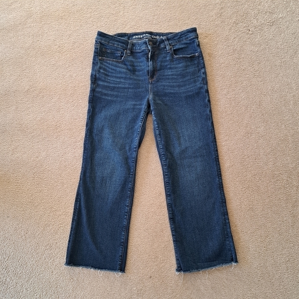 American Eagle Jeans Kick Boot Crop Women's 8 Short Blue Denim Frayed Hem